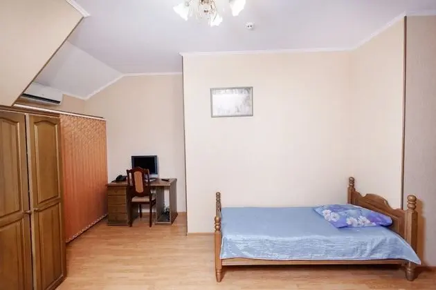 Basic Üç Kişilik Oda