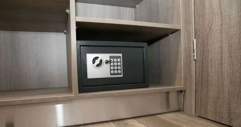 Tek Büyük Yataklı Oda, Deniz Manzaralı