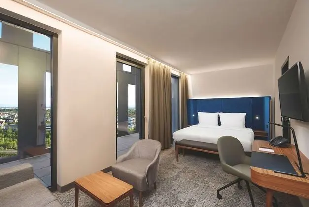 Stüdyo, Business Dinlenme Salonu Kullanımı