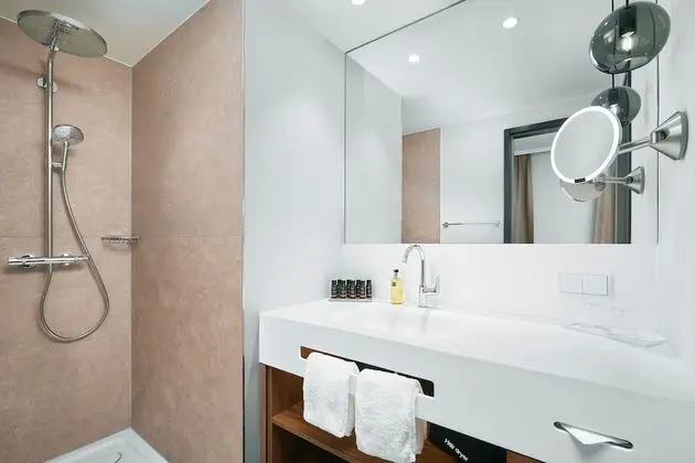 Stüdyo, Business Dinlenme Salonu Kullanımı