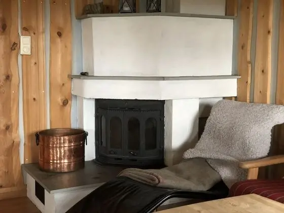 Basic Bungalov, 2 Yatak Odası (linen and towels not included)