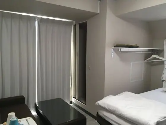 Üç Kişilik Oda, Özel Banyo