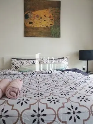Comfort Stüdyo, Sigara İçilmez, Özel Banyo (8 hours, 9am-5pm, Work from Home)