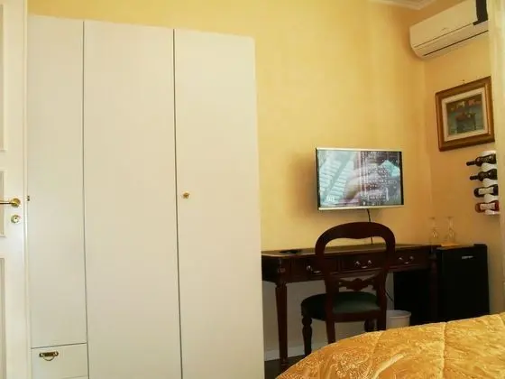 Classic Üç Kişilik Oda