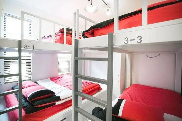 Comfort Ortak Ranzalı Oda, Sadece kadınlar için