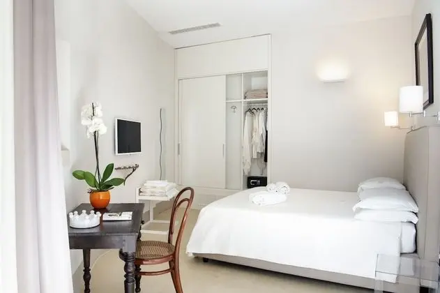 Classic Tek Büyük Yataklı Oda, Kısmi Deniz Manzaralı