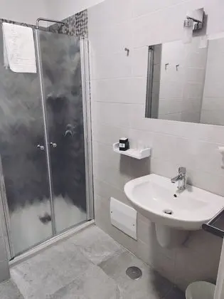 Family Dört Kişilik Oda