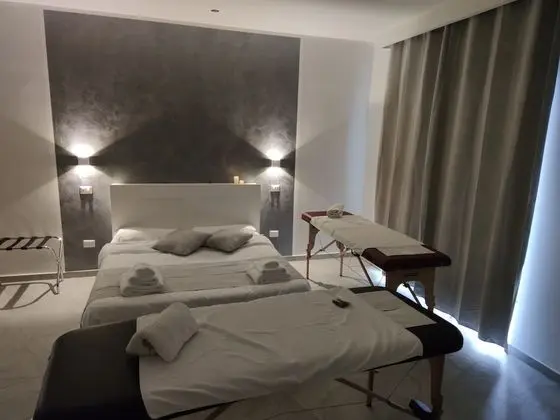 Family Oda (5 People)