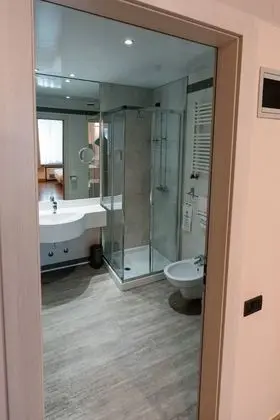 Comfort Büyük Yataklı Tek Kişilik Oda