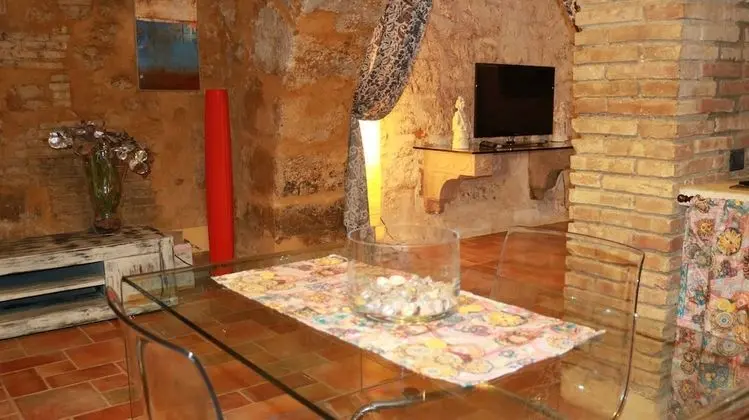 Deluxe Apart Daire, 1 Yatak Odası, Kişiye Özel Havuzlu, Avlu Manzaralı