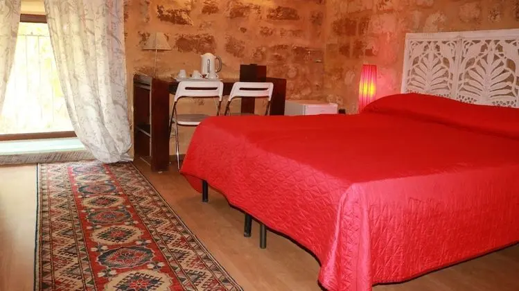 Deluxe Tek Büyük veya İki Ayrı Yataklı Oda, Bahçe Manzaralı