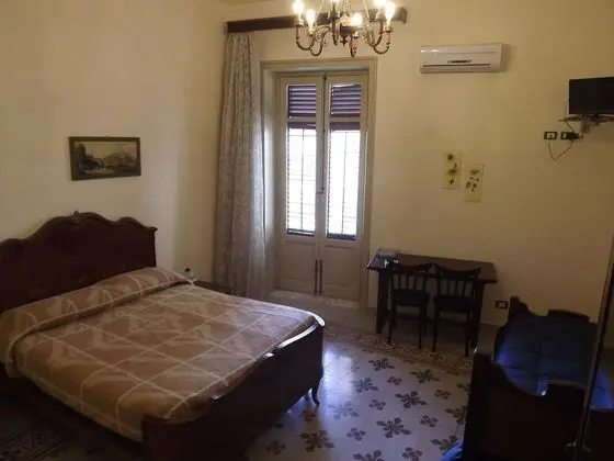 Üç Kişilik Oda, Balkon