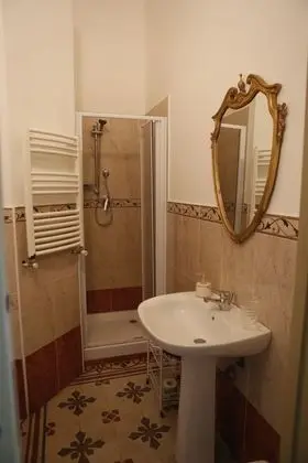 Üç Kişilik Oda, Balkon