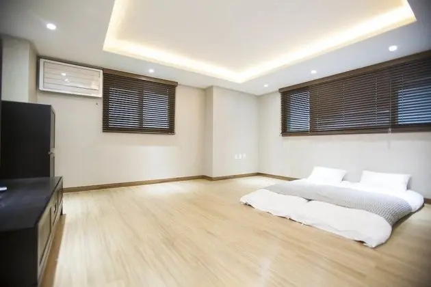 Standard Oda, Sigara İçilmez, Şehir Manzaralı (Ondol)