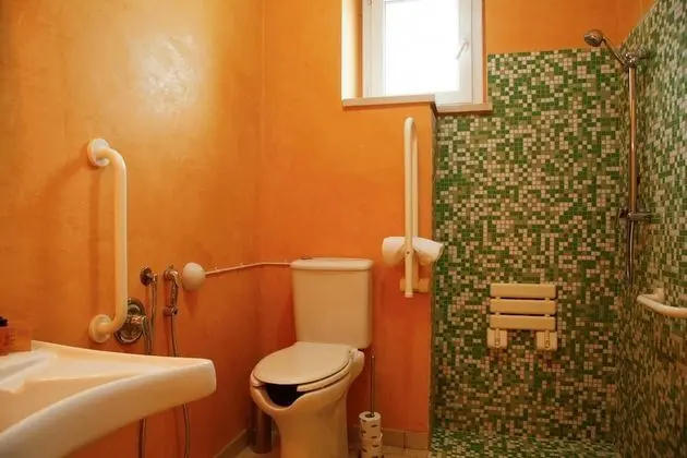 Comfort Apart Daire, 1 Yatak Odası, Teras, Bahçe Manzaralı