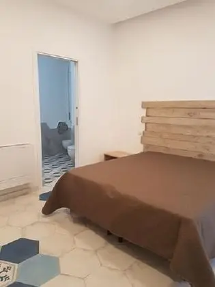 Tek Büyük veya İki Ayrı Yataklı Oda, Teras