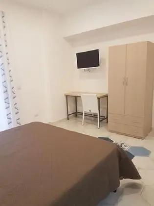 Tek Büyük veya İki Ayrı Yataklı Oda, Teras