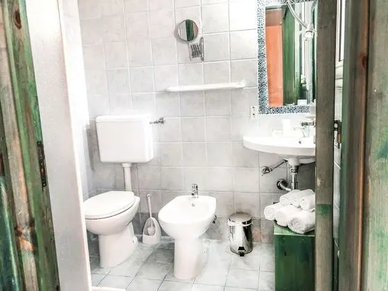 Standard Üç Kişilik Oda