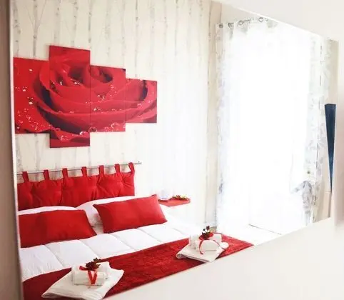 Deluxe Tek Büyük Yataklı Oda (Rosa)