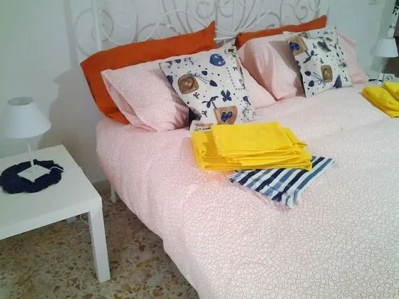 Deluxe Tek Büyük Yataklı Oda, 1 Büyük (Queen) Boy Yatak, Balkon, Şehir Manzaralı