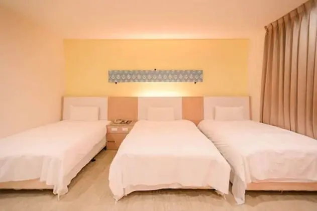 Deluxe Üç Kişilik Oda