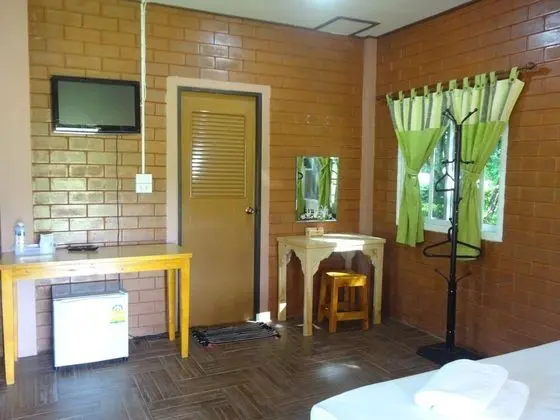 Deluxe Room (Garden View)