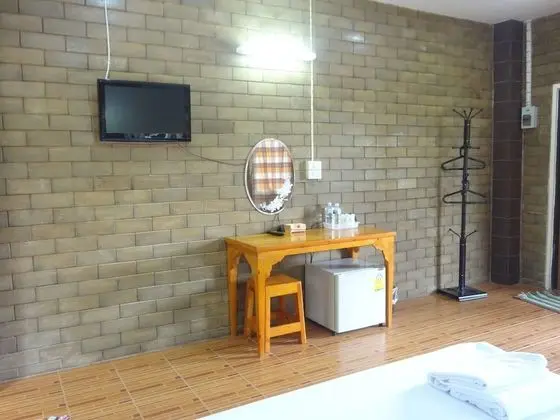 Superior Room (River View)