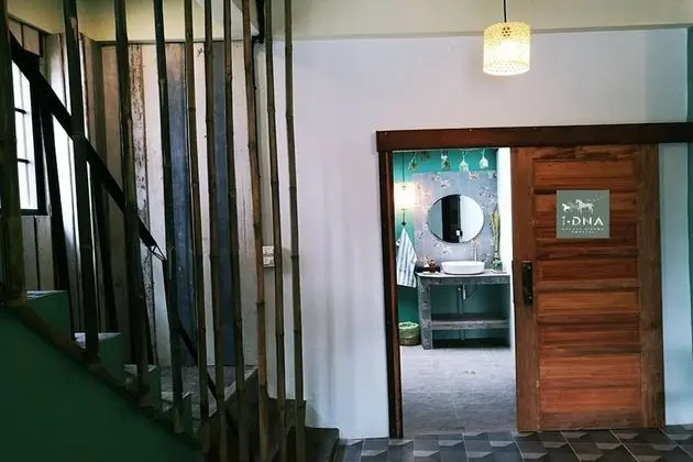 Standard Twin Room with Shared Bathroom