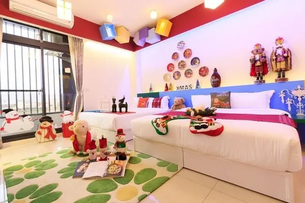 Dört Kişilik Oda (Christmax House)