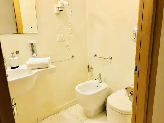 Tek Büyük veya İki Ayrı Yataklı Oda