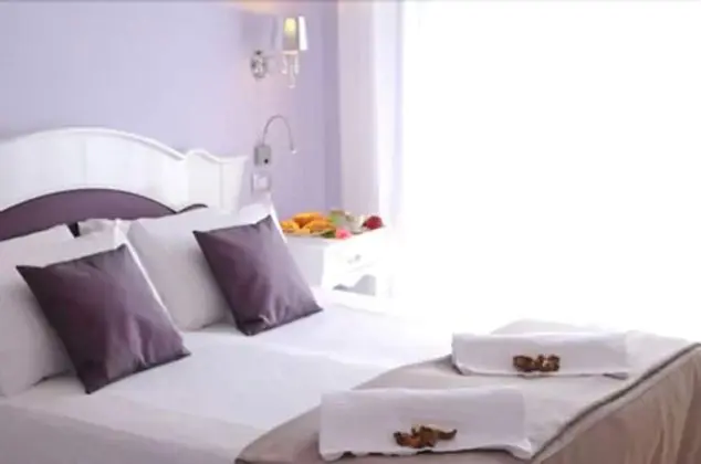 Standard Üç Kişilik Oda