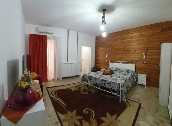 Tek Büyük Yataklı Oda (38)