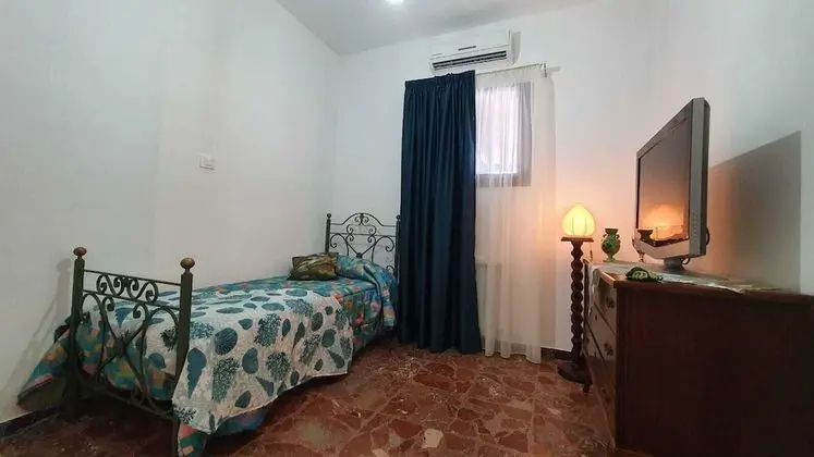 Tek Büyük Yataklı Oda (38)