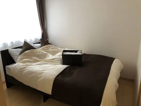Üç Kişilik Oda, Ortak Banyo (Double Bed)