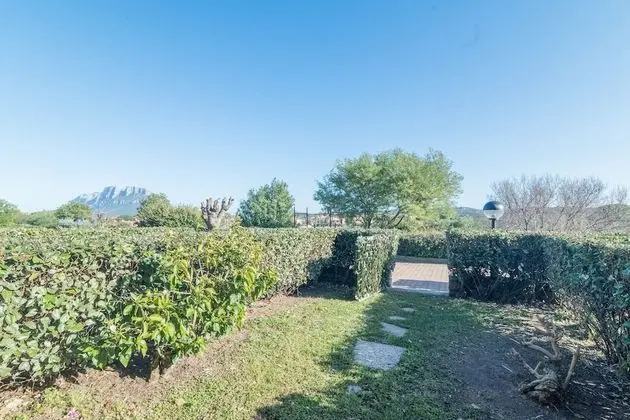 Standard Apart Daire, Birden Çok Yatak, Bahçeli (I Fari 29 600Mt From The Beach)