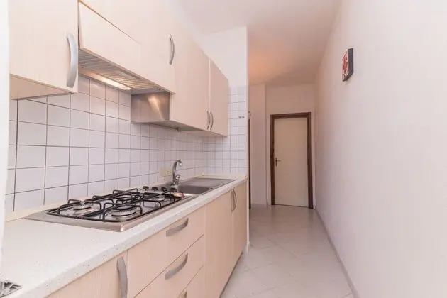 Standard Apart Daire, Birden Çok Yatak, Bahçeli (I Fari 29 600Mt From The Beach)