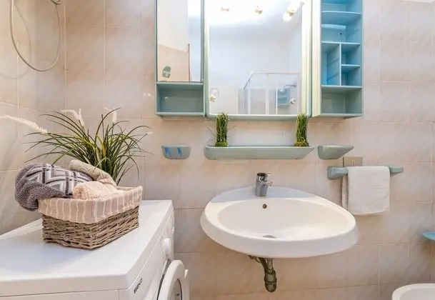 Family Apart Daire, 1 Çift Kişilik Yatak ve Çekyat (I Fari 311 600Mt From The Beach)