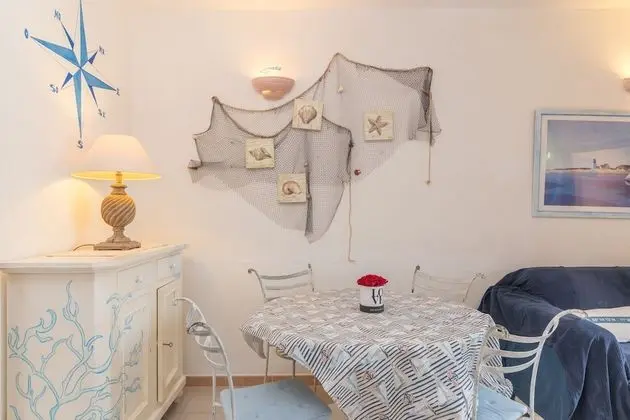 Family Apart Daire, Birden Çok Yatak, Bahçeli (I Fari 77 600MT From The Beach)