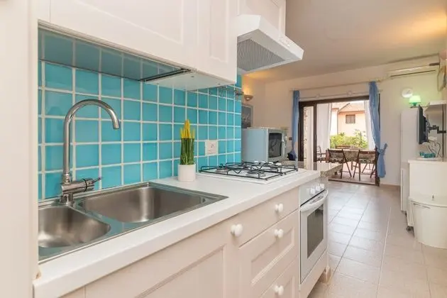 Family Apart Daire, Birden Çok Yatak, Bahçeli (I Fari 77 600MT From The Beach)