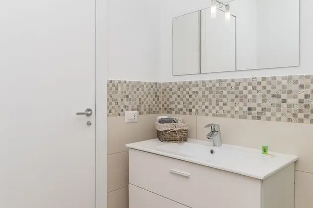 Standart Sıra Ev, 1 Çift Kişilik Yatak ve Çekyat, Bahçeli (I Fari 85 600Mt From The Beach)