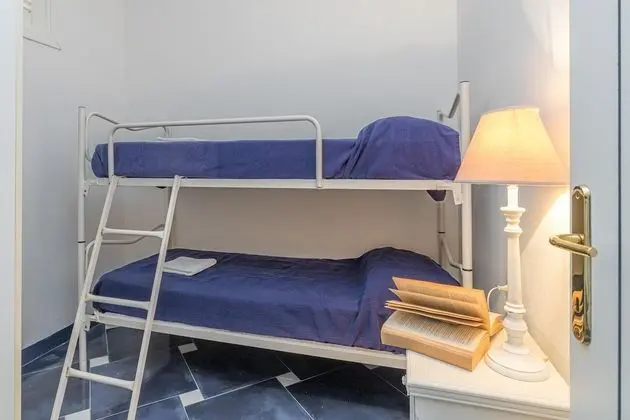 Family Ev, Birden Çok Yatak, Bahçeli (I Fari 98 600Mt From The Beach)