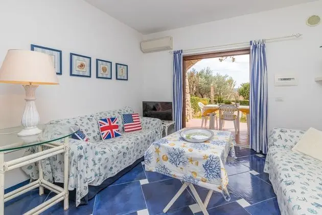 Family Ev, Birden Çok Yatak, Bahçeli (I Fari 98 600Mt From The Beach)