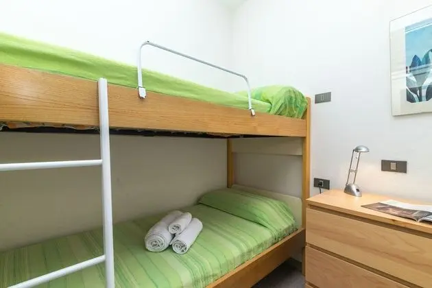 Family Apart Daire, Birden Çok Yatak, 2 Banyolu, Bahçeli (I Fari C109 600Mt From The Beach)