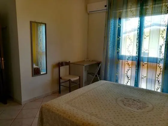 Standard Tek Büyük Yataklı Oda, Özel Banyo, Bahçe Manzaralı