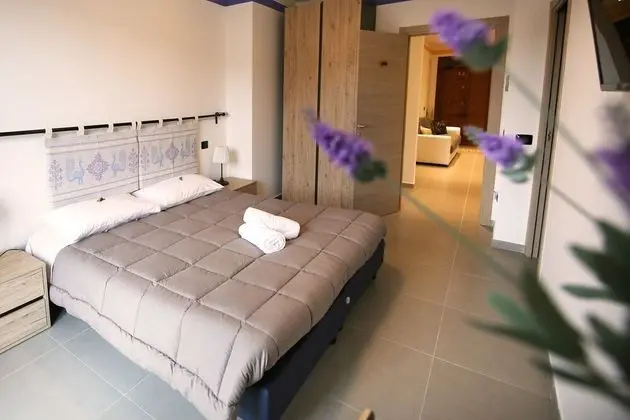 Tek Büyük Yataklı Oda (Lavanda)