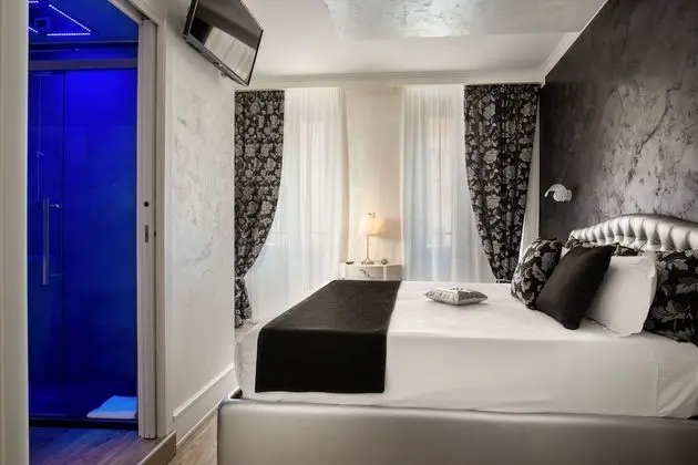 Deluxe Tek Büyük Yataklı Oda (RIO)