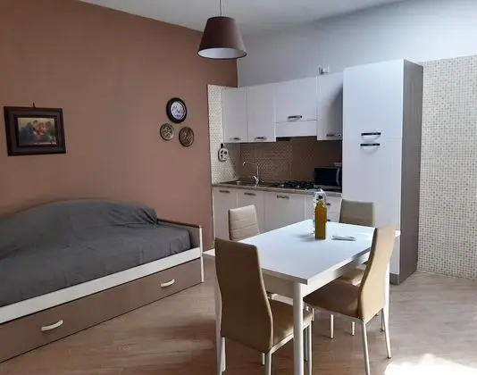 Apart Daire, 2 Yatak Odası, Teras, Bahçe Manzaralı