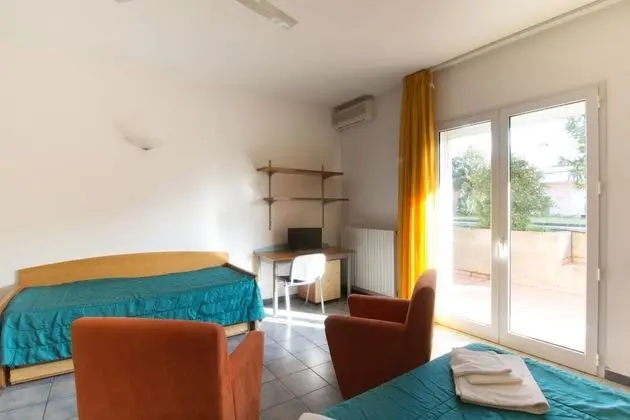 Stüdyo (4 people)