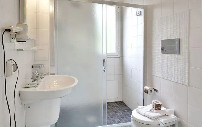 Tek Büyük Yataklı Oda (Villaggio)