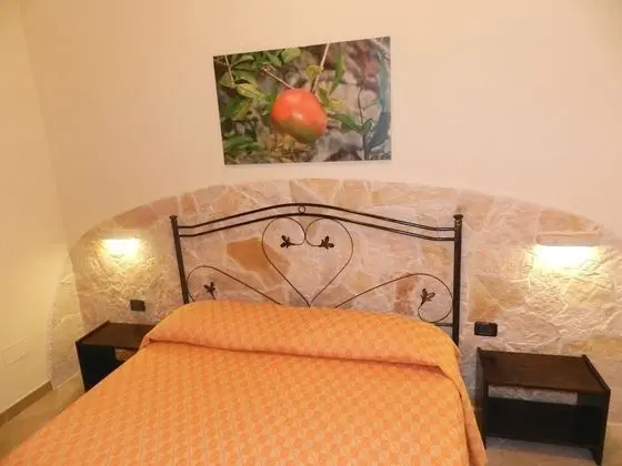 Tek Büyük Yataklı Oda (Melograno)